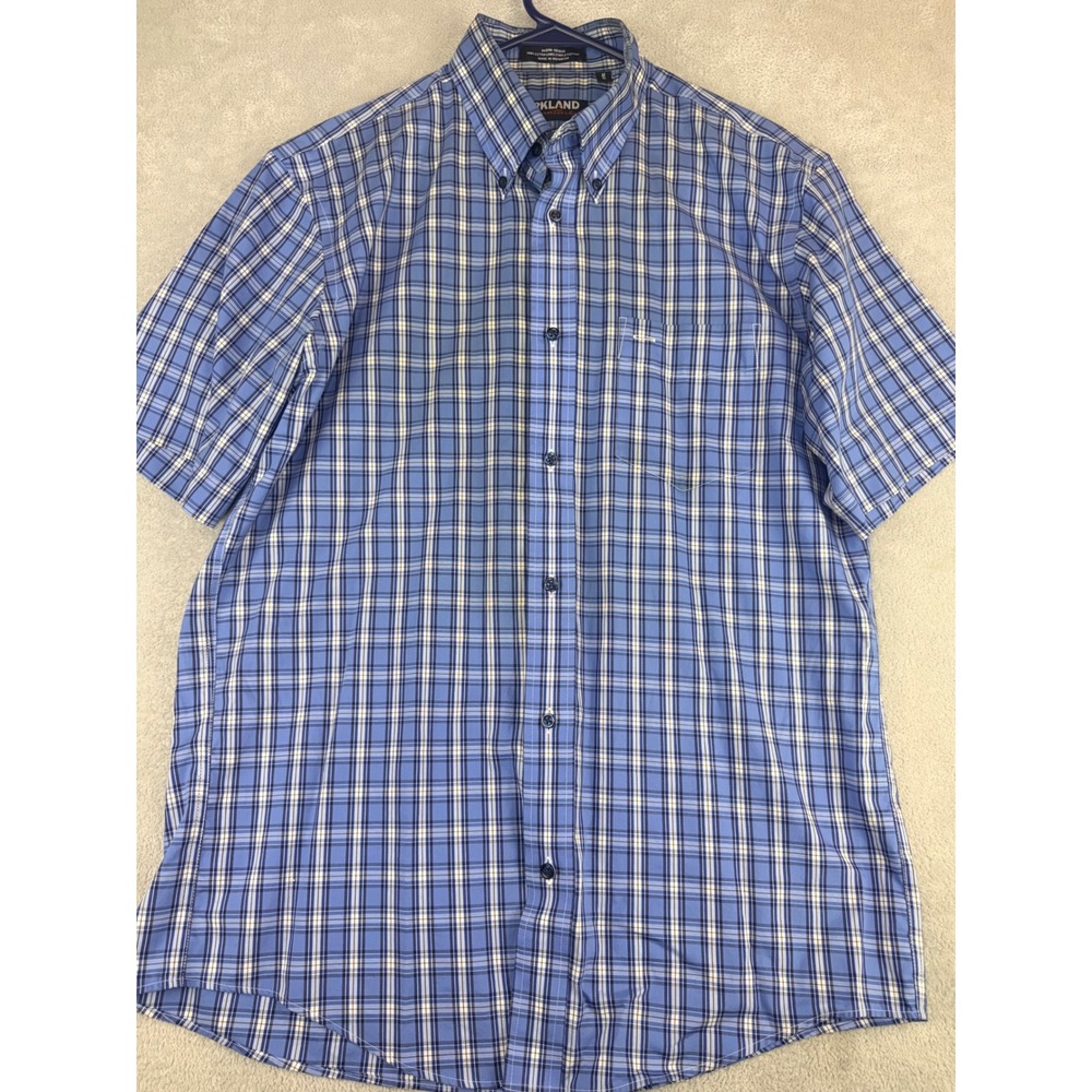 Kirkland Signature Mens Medium Blue Plaid Short Sleeve Non-Iron Cotton Shirt